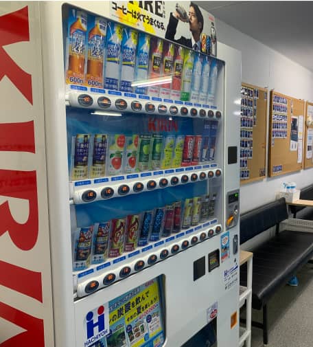 浦和ジムの休憩エリア・自販機